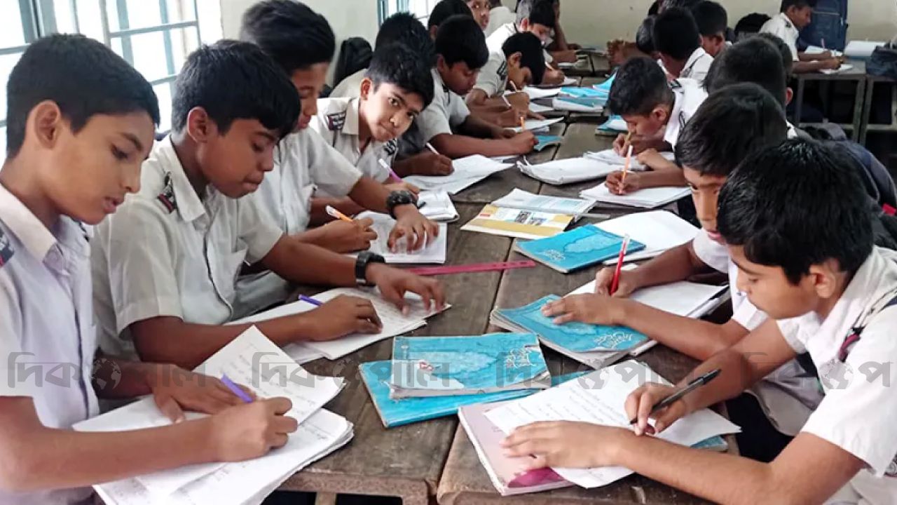 শিক্ষা সংস্কার নিয়ে সমর্থনের চেয়ে সমালোচনা বেশি