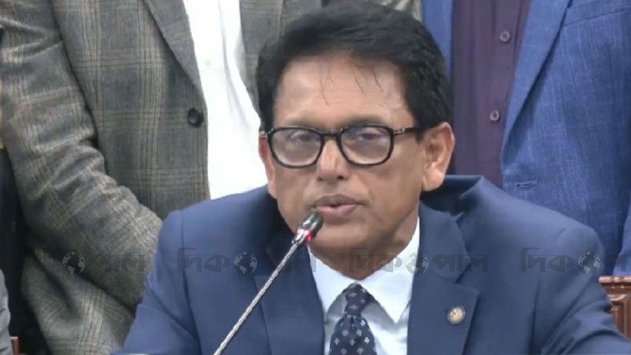 সোশ্যাল মিডিয়ায় প্রশ্ন ফাঁসের ভুয়া খবর ছড়ালে কঠোর ব্যবস্থা: শিক্ষামন্ত্রী