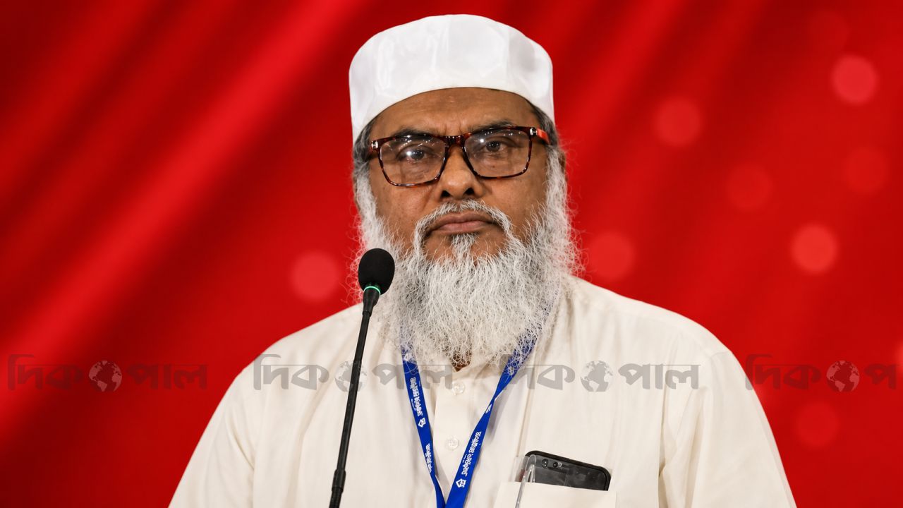 ৮২ লাখ টাকা চিকিৎসা ব্যয়ের বিভ্রান্তি দূর করতে সাবেক ধর্ম উপদেষ্টার ব্যাখ্যা