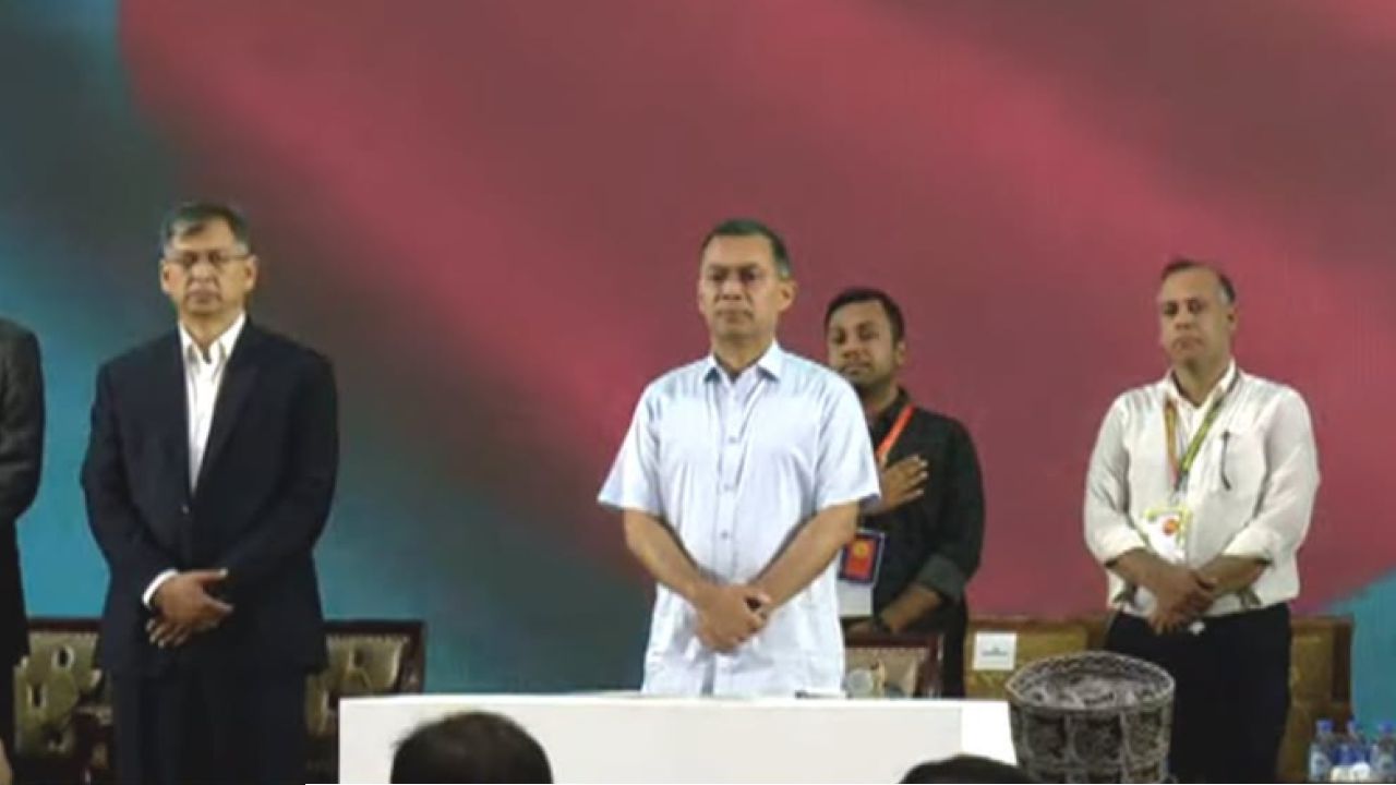 জুলাই গণঅভ্যুত্থানের শহীদদের স্মরণসভায় প্রধানমন্ত্রী তারেক রহমান