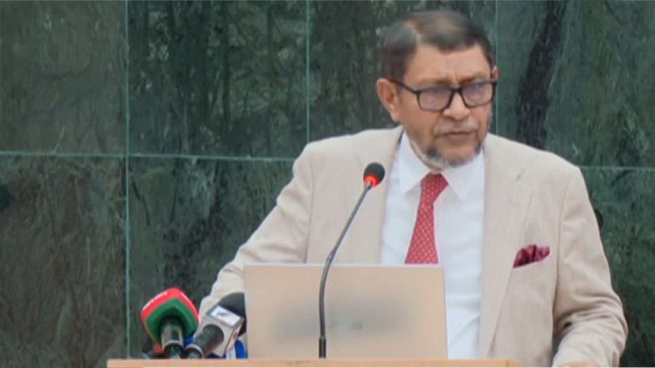 ৫৩ বছরেও রোগনির্ণয় খাত পিছিয়ে: স্বাস্থ্যমন্ত্রী