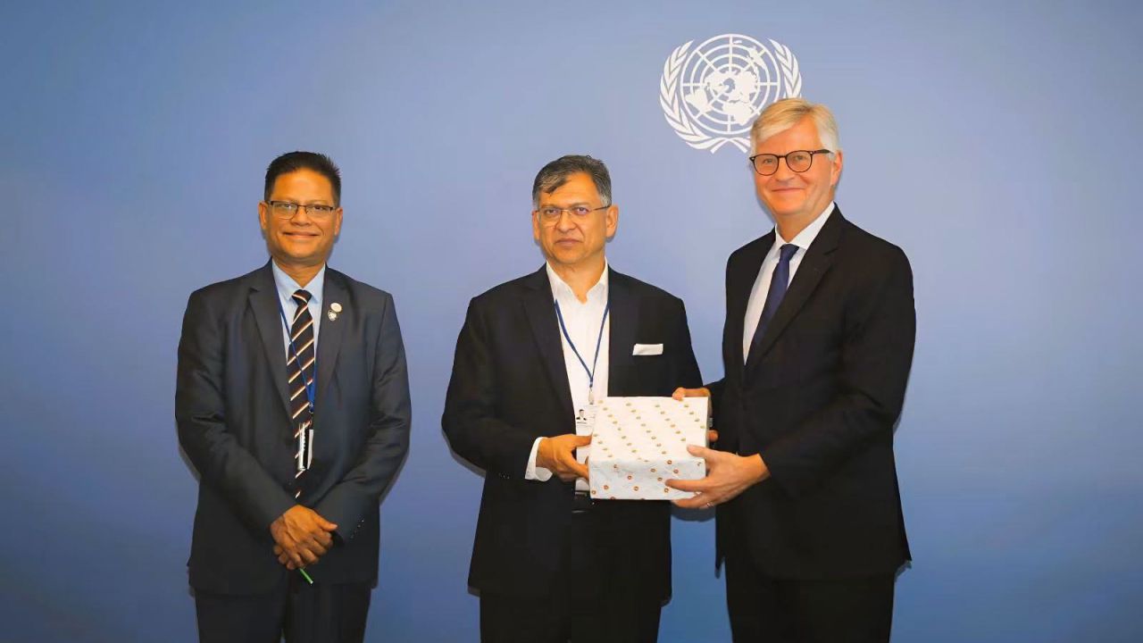 শান্তিরক্ষা মিশনে বাংলাদেশিদের নিয়োগ বাড়ানোর আহ্বান স্বরাষ্ট্রমন্ত্রীর
