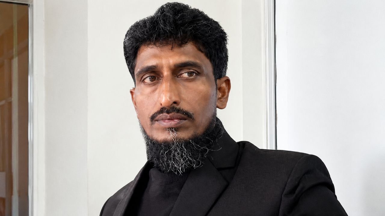 মাদকসেবনে বাধা দেওয়ায় নোয়াখালীতে বিএনপি নেতাকে ছুরিকাঘাতে হত্যা: আটক ২