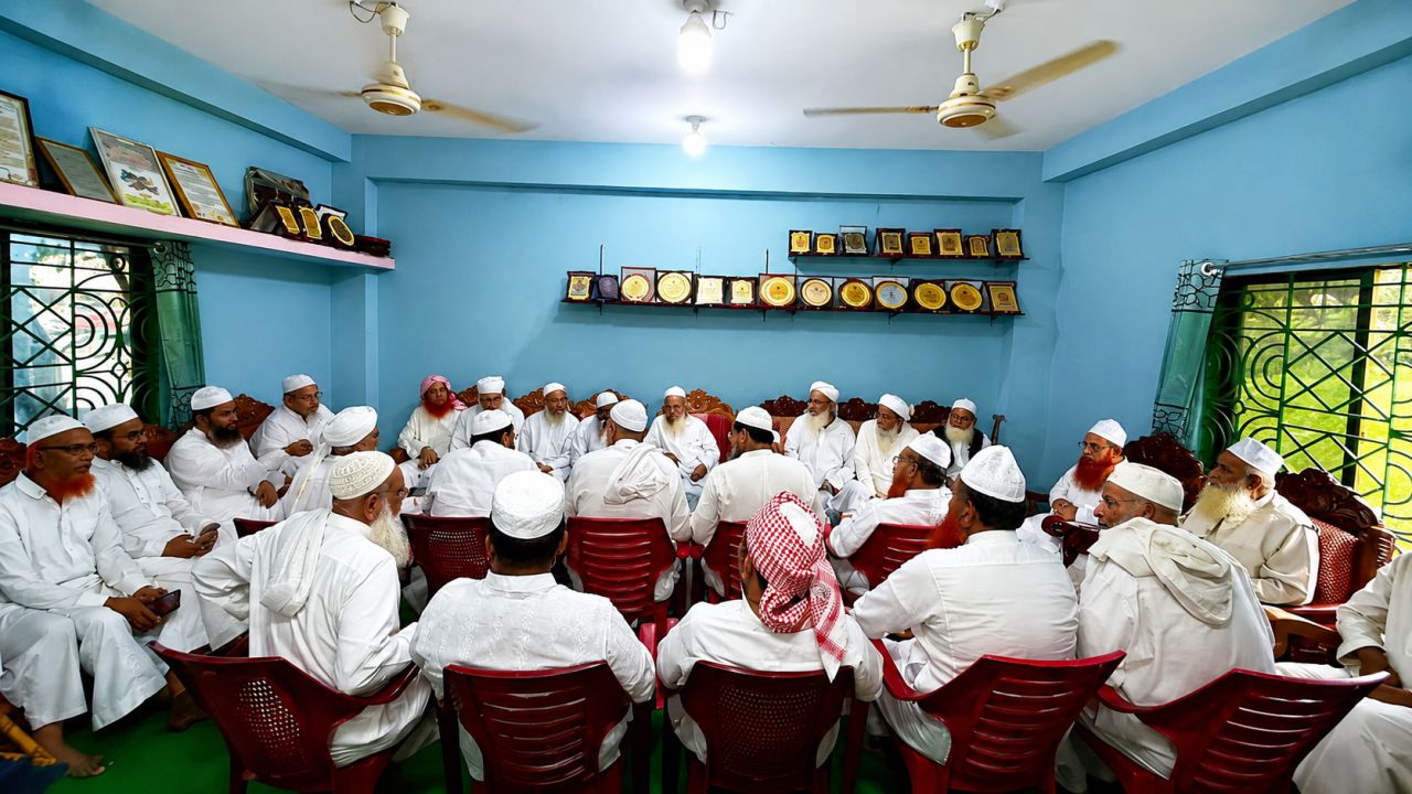 বাবুনগর বৈঠকে ঐক্যের সিদ্ধান্ত ৭ ইসলামি রাজনৈতিক দলের