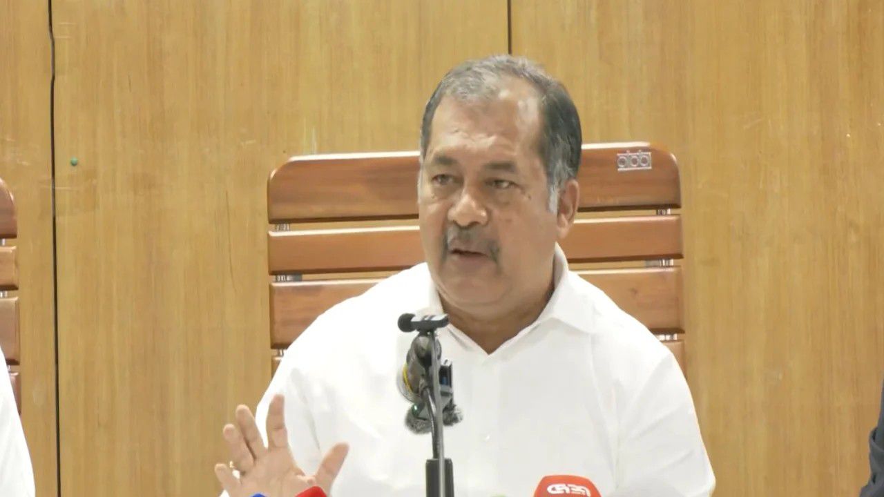 বিশ্বকাপ দেখানোর নামে ১৪০ কোটি টাকা নয়ছয় হয়েছে: তথ্যমন্ত্রী
