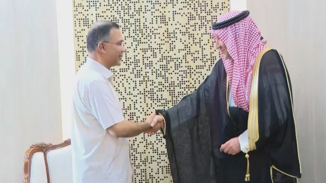 ঢাকা-রিয়াদ সম্পর্কের নতুন উচ্চতা, বহুমাত্রিক অংশীদারিত্বে জোর দুই দেশের