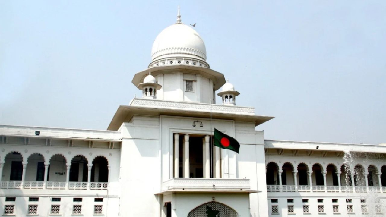৭০ অনুচ্ছেদের বৈধতা চ্যালেঞ্জ, রাষ্ট্রপতি নির্বাচন স্থগিত চেয়ে হাইকোর্টে রিট