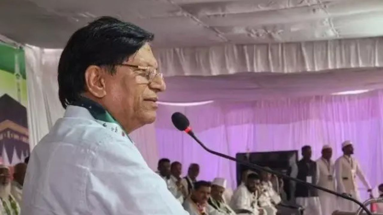 ‘ইসলাম শ্রেষ্ঠ ধর্ম’ মন্তব্যে কর্ণাটকে বিতর্ক, মন্ত্রীর পদত্যাগ দাবি বিজেপির