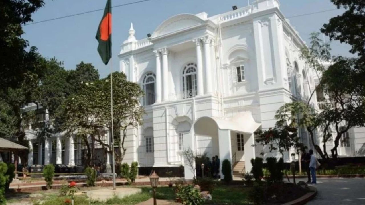 জুলাই গণঅভ্যুত্থানে স্বামী হত্যার সাক্ষ্য দেওয়ায় মেয়েকে ধর্ষণ, ট্রাইব্যুনালে মায়ের জবানবন্দি