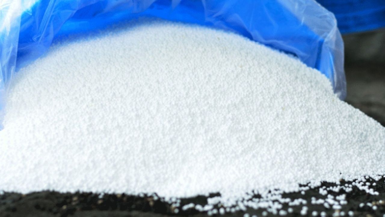কৃষকের জন্য ১ লাখ ১০ হাজার টন সার আমদানি করবে সরকার