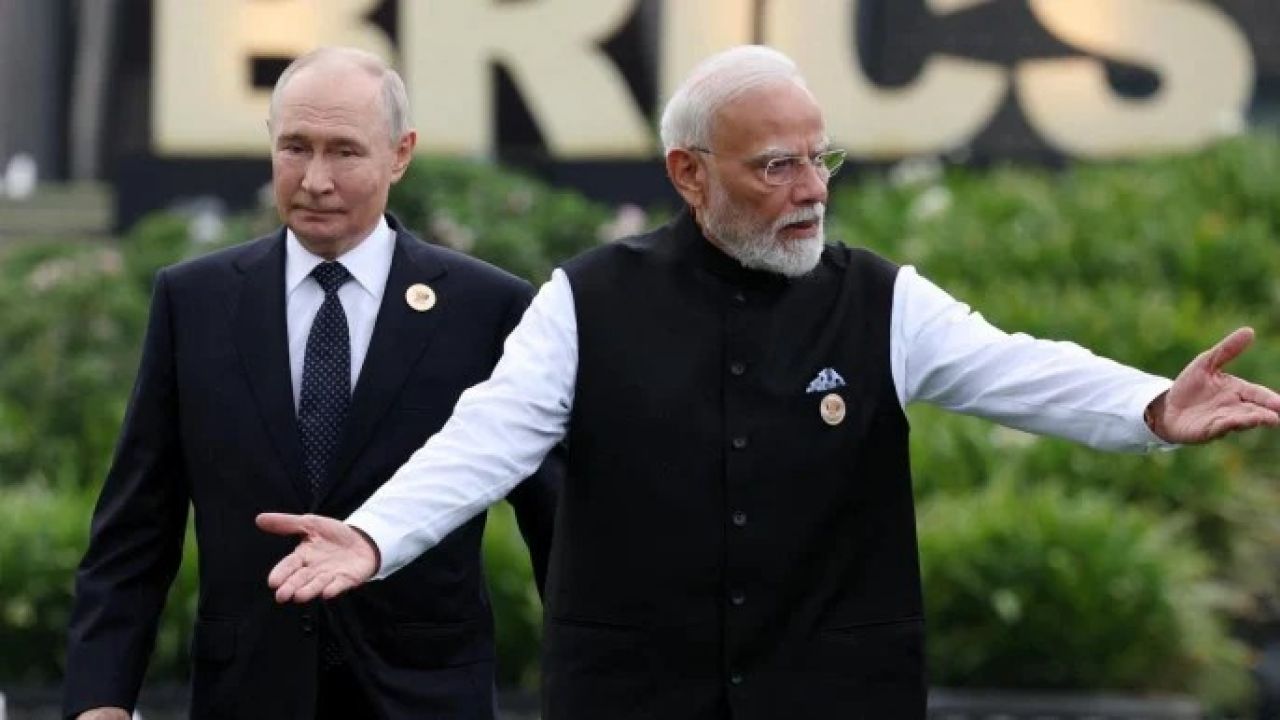 রাশিয়ার তেল কেনা ১০ দেশের ওপর ১০০% শুল্ক চান মার্কিন আইনপ্রণেতারা