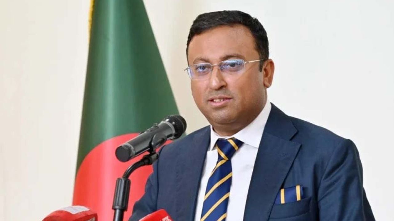 ভারত সফরে দ্বিপক্ষীয় চ্যালেঞ্জ আছে, সমাধান সম্ভব আলোচনায়: হুমায়ুন কবির