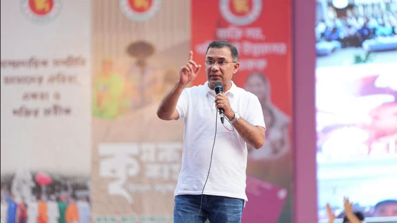 অরাজকতা রুখে জনকল্যাণমুখী কর্মসূচি বাস্তবায়নের আহ্বান প্রধানমন্ত্রী’র
