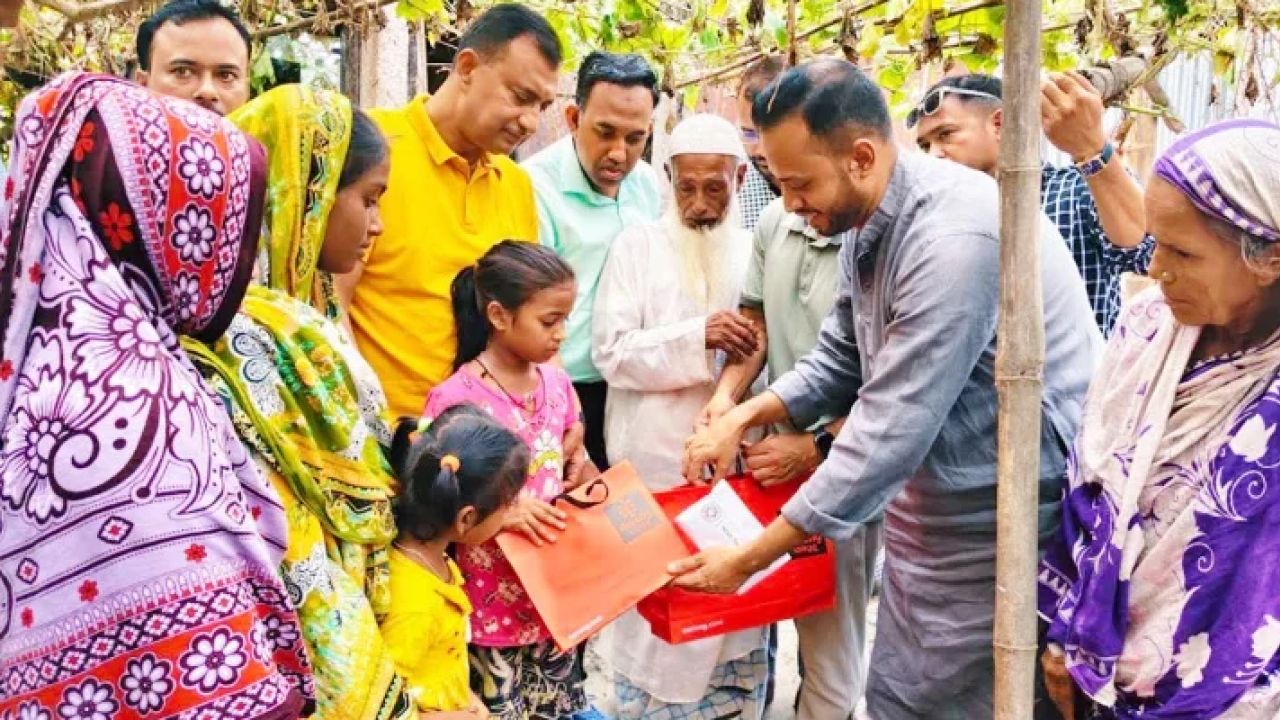 দোহারে বাবা-মায়ের মৃত্যুর পর এতিম ৫ কন্যার পাশে প্রধানমন্ত্রী তারেক রহমান