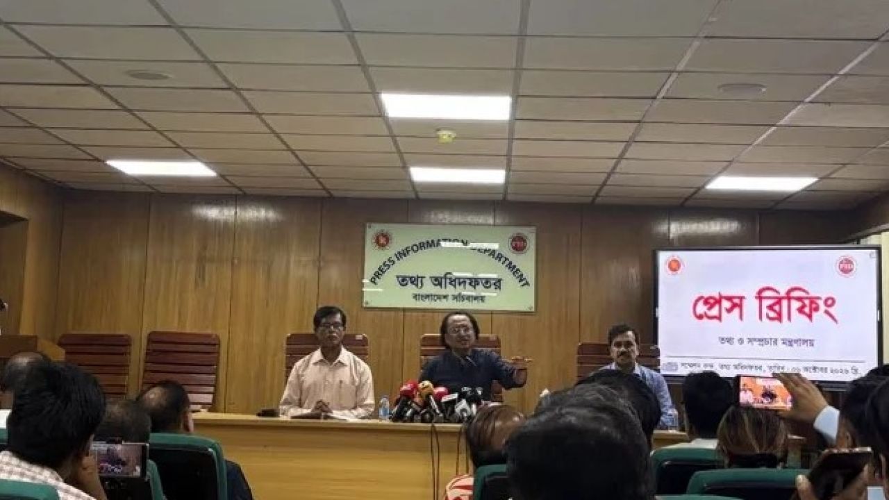 ভূরাজনৈতিক ও অর্থনৈতিক স্বার্থ বজায় রেখেই তিস্তা প্রকল্পে সিদ্ধান্ত: তথ্য উপদেষ্টা জাহেদ উর রহমান