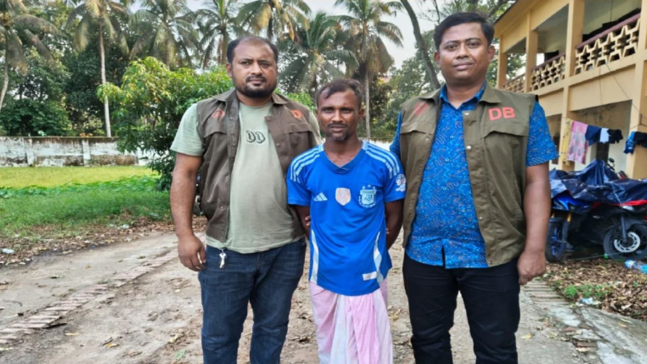 স্কুলছাত্রী তাজমিন হত্যা: অটোরিকশাচালক সুমন গ্রেপ্তার, চাঞ্চল্যকর তথ্য প্রকাশ