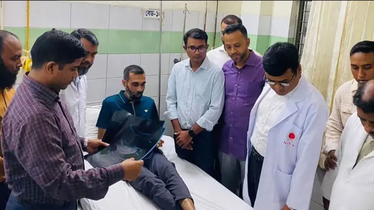 ছাত্রদল নেতা সাইফুলের চিকিৎসার দায়িত্ব নিলেন প্রধানমন্ত্রী তারেক রহমান