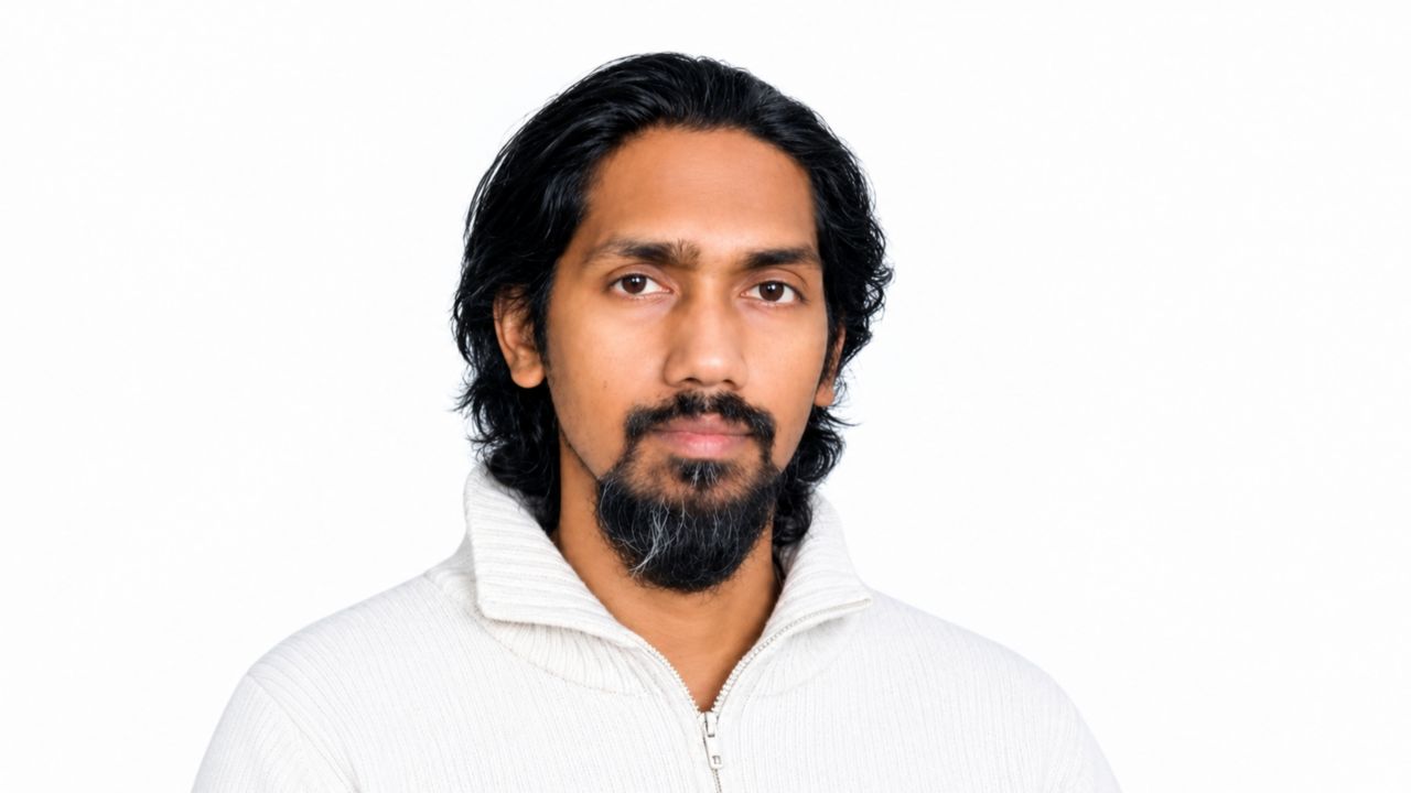 হার্ডওয়ার্কার হবেন নাকি স্মার্ট ওয়ার্কার: সিদ্ধান্ত আপনার