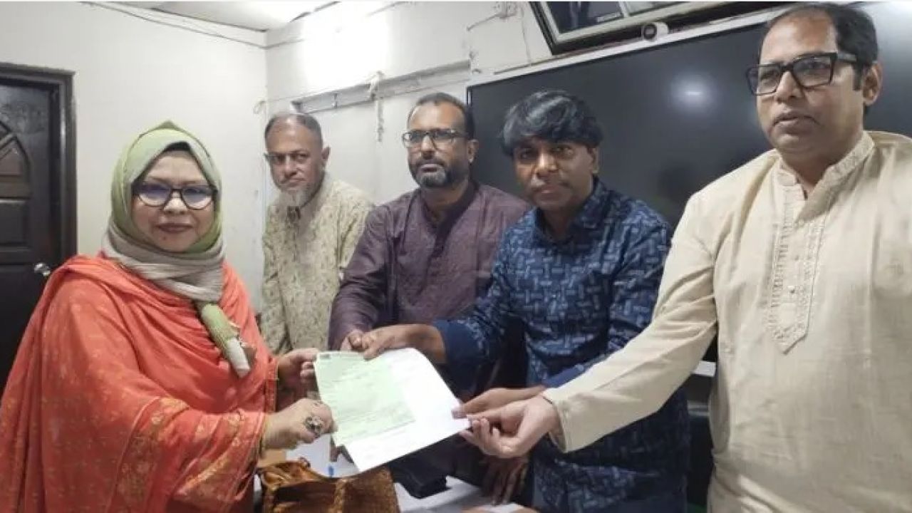 সংরক্ষিত নারী আসন-২৩ উপনির্বাচন: প্রথম দিনে ৭০টি মনোনয়ন ফরম বিক্রি করল বিএনপি