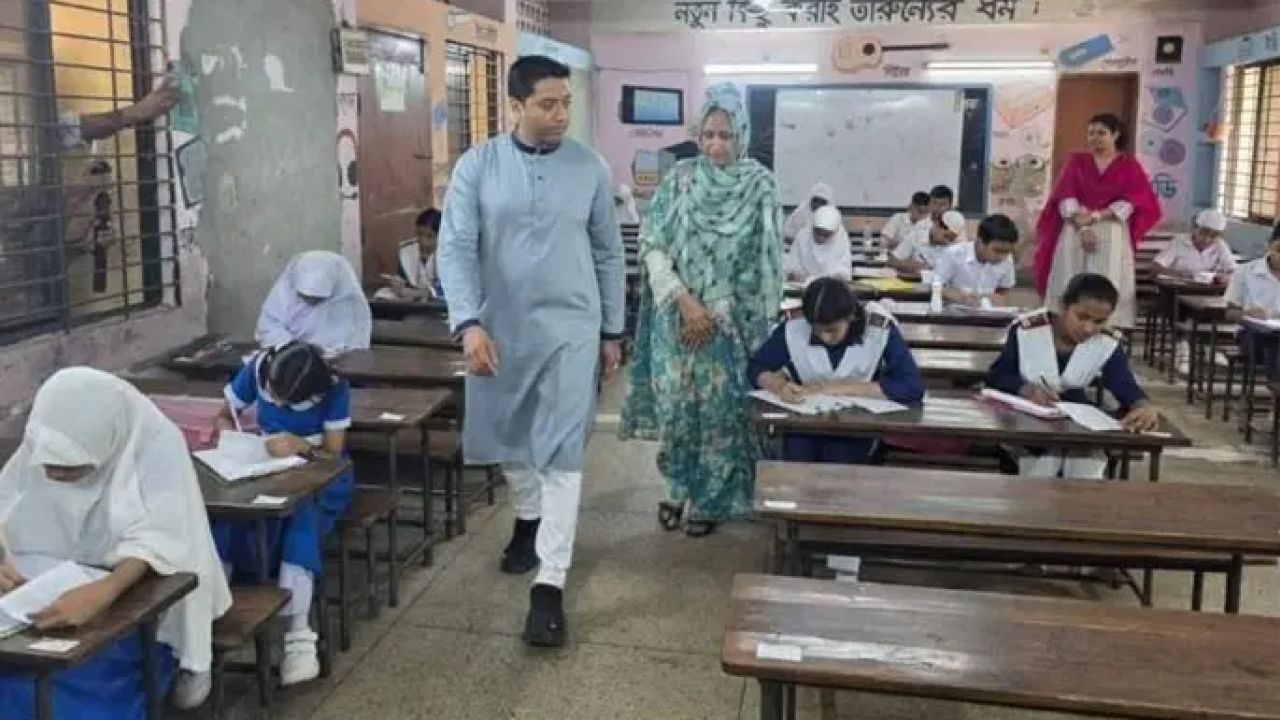 প্রাথমিক বৃত্তি পরীক্ষায় শিক্ষার্থীদের কাছ থেকে ফি আদায় কঠোর নির্দেশনা ডিপিই’র