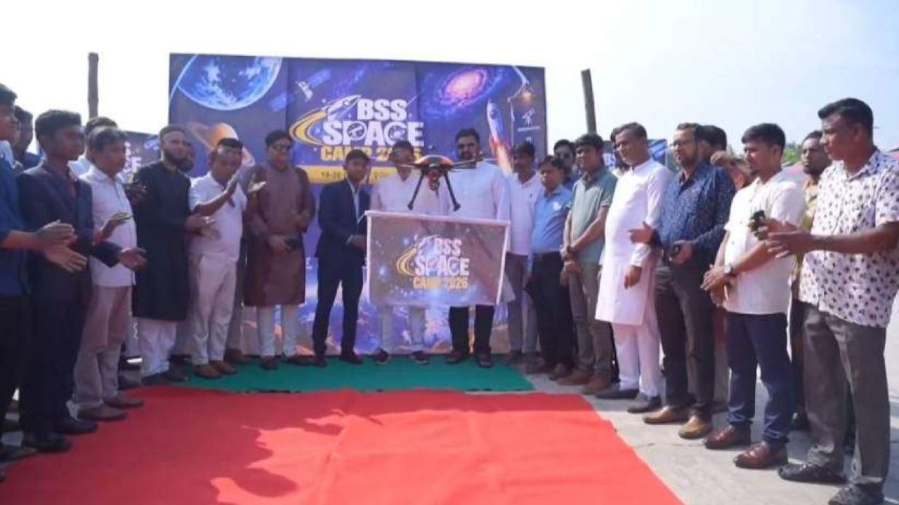 বরগুনায় দুই দিনব্যাপী সর্ববৃহৎ ‘বিএসএস মহাকাশ ক্যাম্প ২০২৬’ অনুষ্ঠিত, আকর্ষণের কেন্দ্রে নিজস্ব উদ্ভাবন ‘শূন্য’