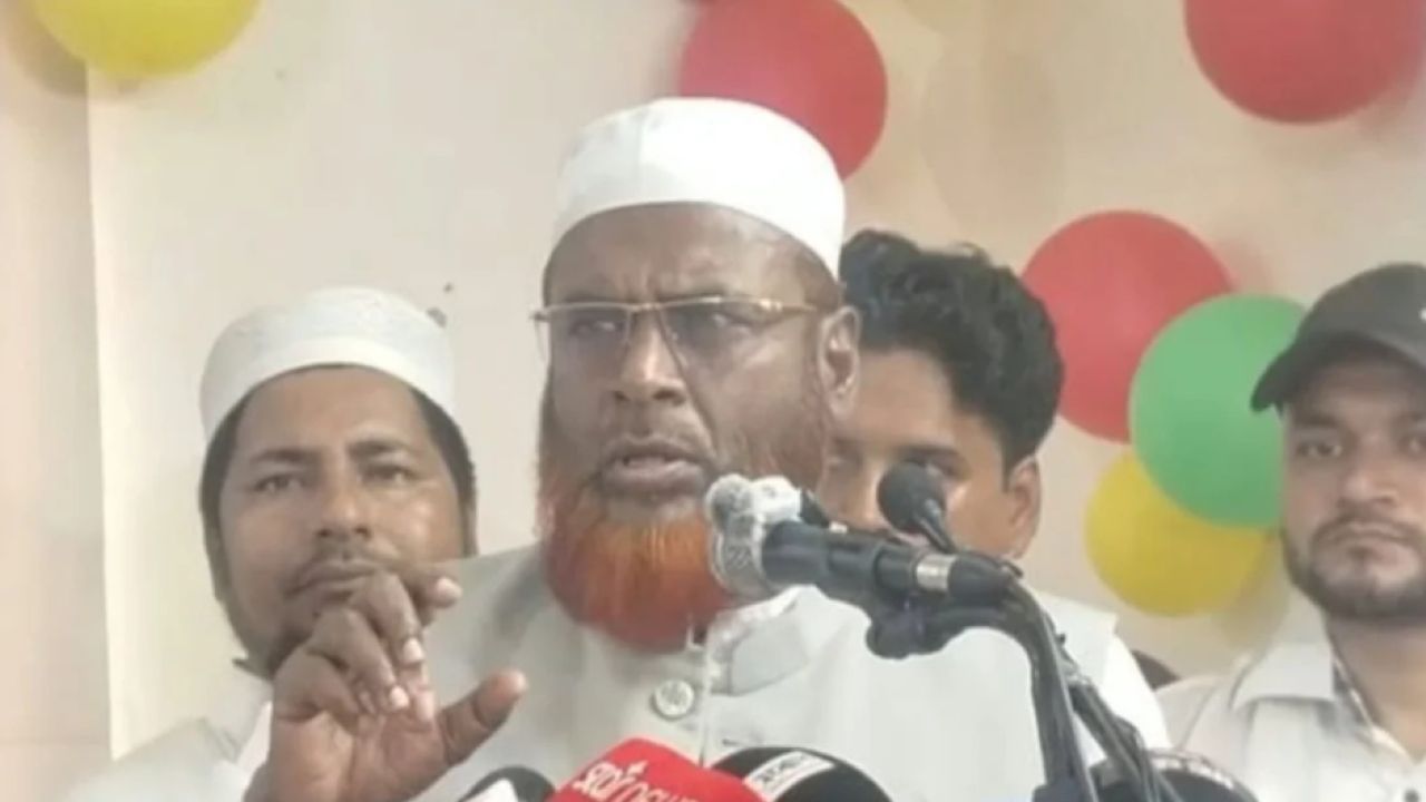 ‘শ্রমিকদের যৌক্তিক দাবি ও নিরপেক্ষ পরিবেশ নিশ্চিতের আহ্বান’: লেবার পার্টির কার্যালয় উদ্বোধনে গোলাম পরওয়ার