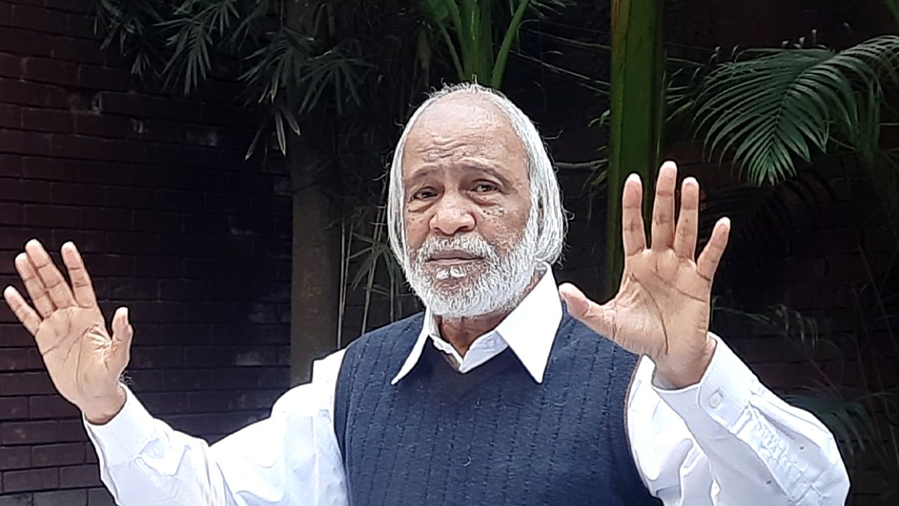 বিএনপি নেতা ও স্থানীয় সরকার মন্ত্রী ড. আব্দুল মঈন খান হাসপাতালে ভর্তি, নিবিড় পর্যবেক্ষণে সিসিইউতে