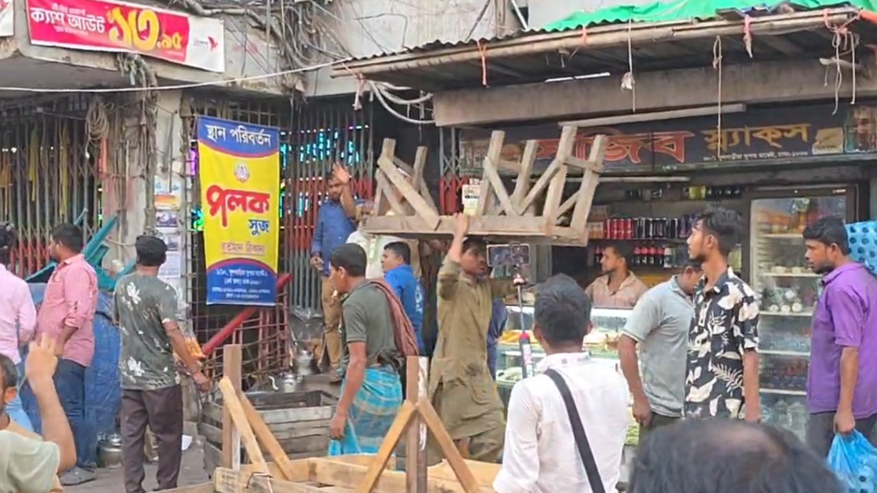 গুলিস্তানে সিটি করপোরেশনের উচ্ছেদ অভিযান