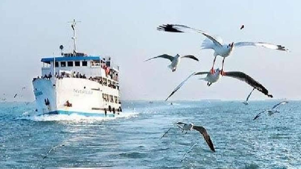 ১ নভেম্বর থেকে সেন্টমার্টিনগামী জাহাজ চলাচল শুরু হচ্ছে না