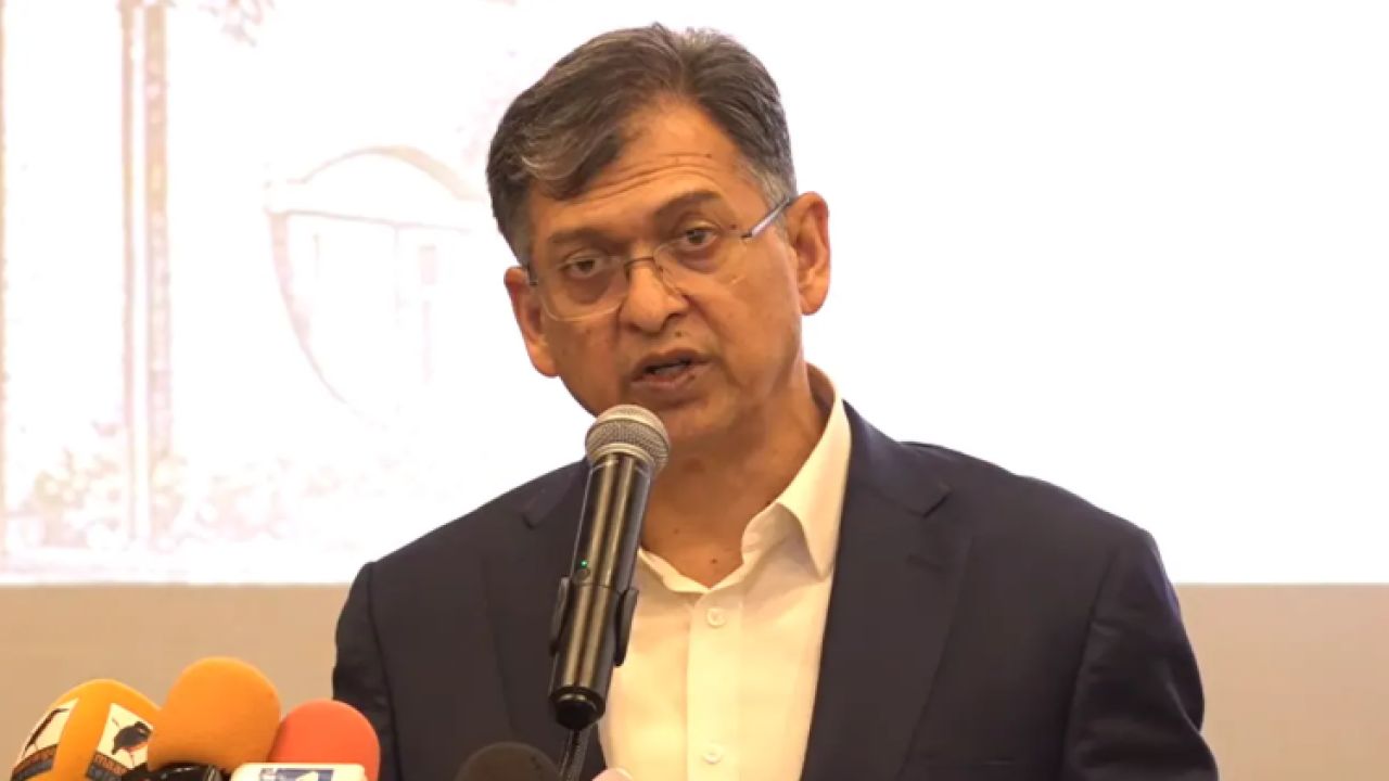 লংমার্চের বদলে সংবিধান সংশোধনী কমিটিতে আলোচনার আহ্বান স্বরাষ্ট্রমন্ত্রীর